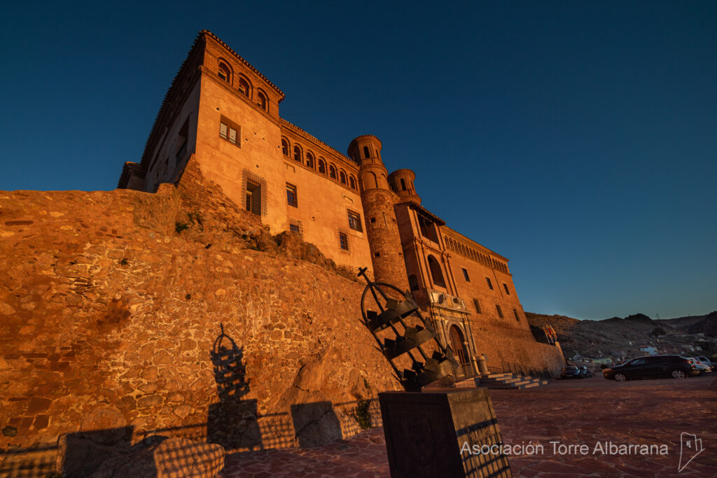 La imagen tiene un atributo ALT vacío; su nombre de archivo es Illueca_Castillo_LMG2451-1024x683.jpg
