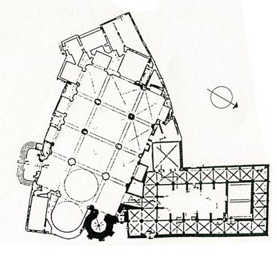 La imagen tiene un atributo ALT vacío; su nombre de archivo es claustro2.jpg